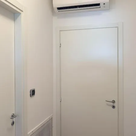 公寓 The Pyramids Of Motor Valley - Ra's *